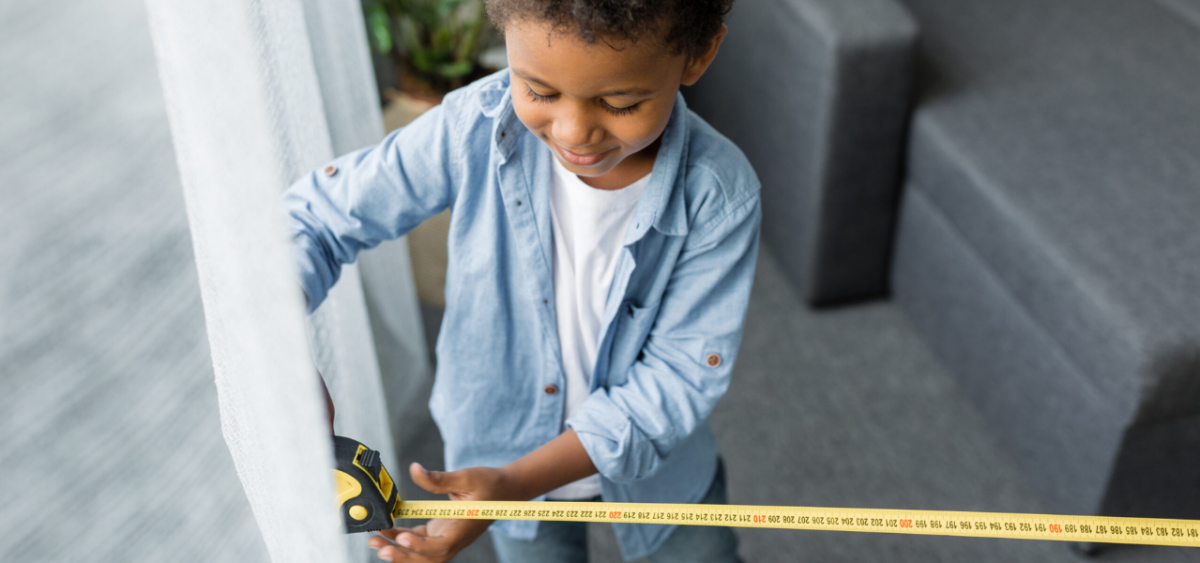 This fun tape measure teaches kids about construction.