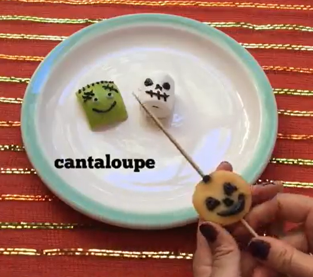 Cute monster skewer Halloween snack treats for kids. 