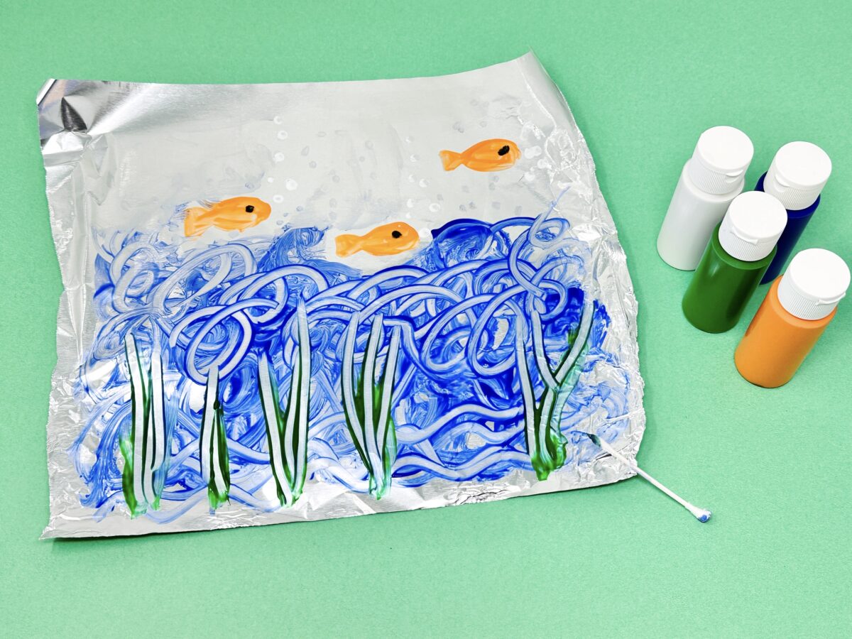 O is for ocean painting activity for kids from ABCmouse.com. 