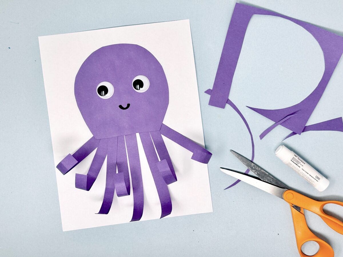 O is for octopus fun paper construction craft from ABCmouse.com. 